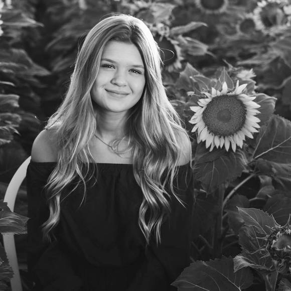 Meet your Posher, Rylee - Picture 1 of 1